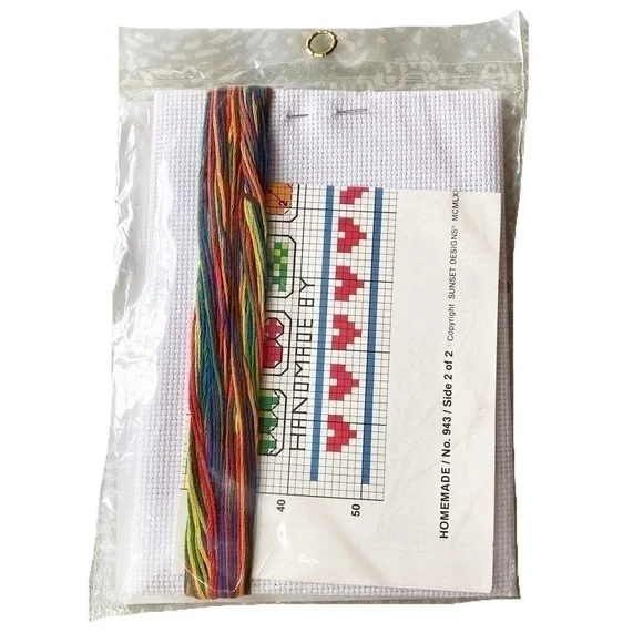 SUNSET Counted Cross Stitch “Happiness is Homemade” - Picture 3 of 4